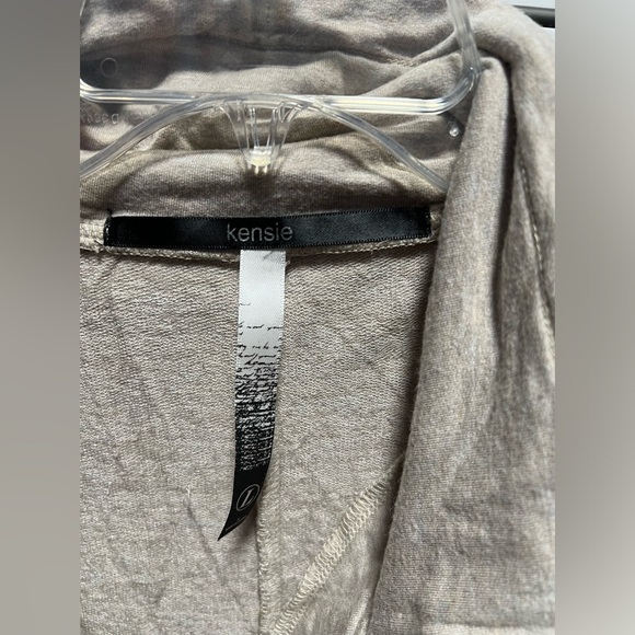 Kensie Gray Short Cap Sleeve Casual Pocketed Sweatshirt Dress (D1) - Picture 2 of 8